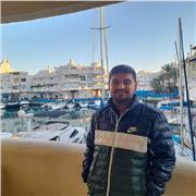 Profesor de español para inmigrantes que quieran desarrollar su habilidad tanto escrita como oral